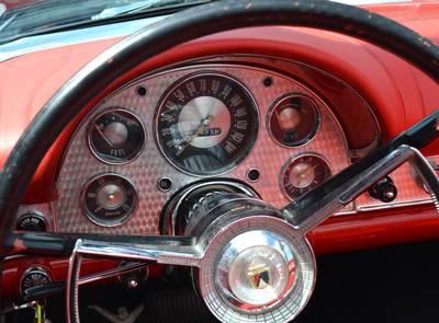 Ford Thunderbird 312cui V8