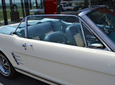 Ford Mustang GT Convertible