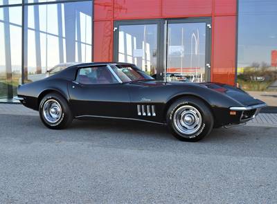 Corvette Stingray C3, 427cui 390hp Big Block