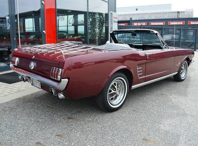 Ford Mustang 289 V8 Cabrio