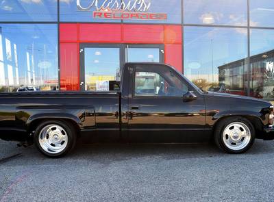 Chevrolet C1500 Pro Touring Custom