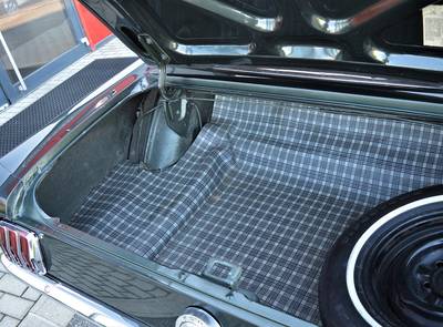 Ford Mustang Convertible 289 V8 Schalter