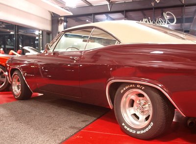 Chevrolet Impala SS 409 fastback