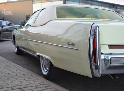 Cadillac Coupe DeVille