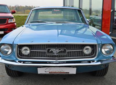 Ford Mustang Coupe 289 V8, 4V