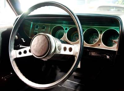 Plymouth Cuda 440 "Six-Pack"