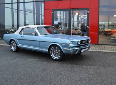 Ford Mustang GT Convertible