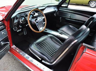 Ford Mustang 390 S-Code