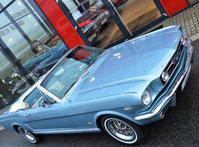 Ford Mustang GT Convertible