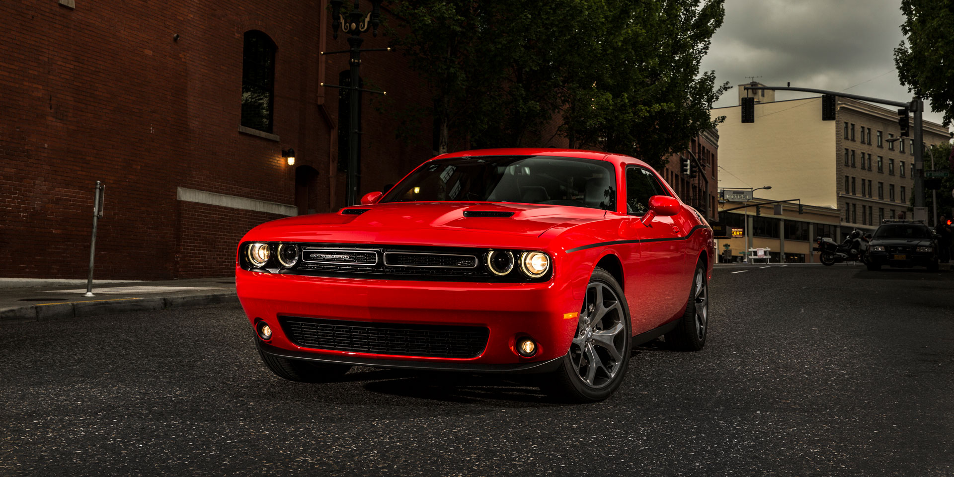 Dodge Challenger SXT: Classics Reloaded - US Cars - St.Pölten